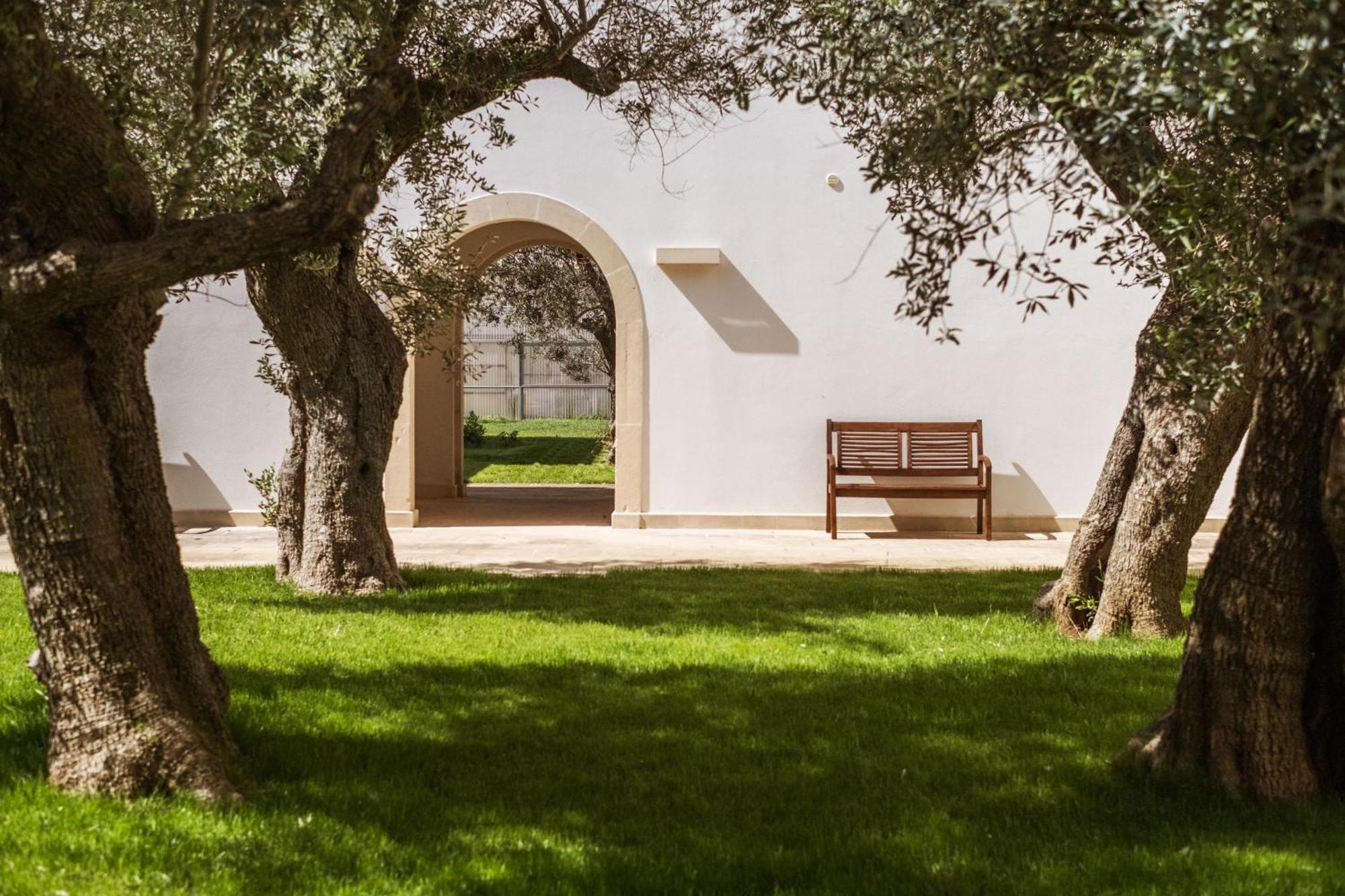 Secolario Masseria Del Viverbene Bauernhof